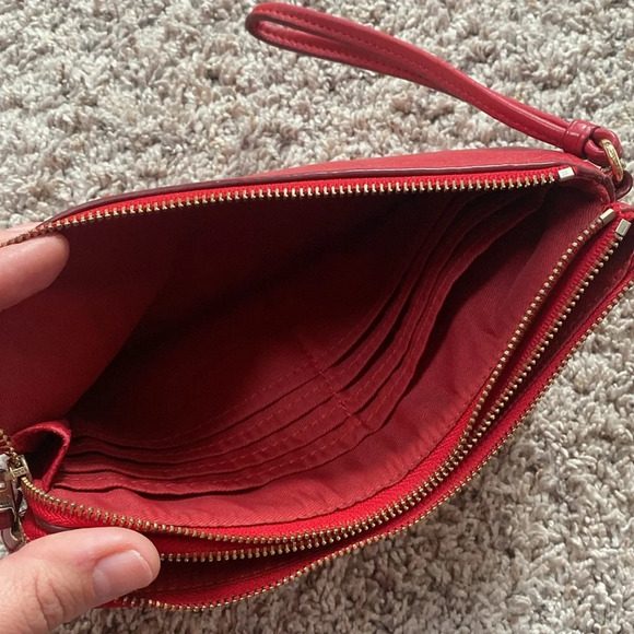 Womens Authentic Red Coach Wristlet Wallet - Picture 5 of 11